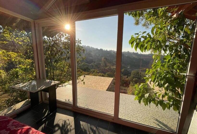اتاق استاندارد با تخت بزرگ, M Lapin   Hotel & Glamping Near Antigua Guatemala