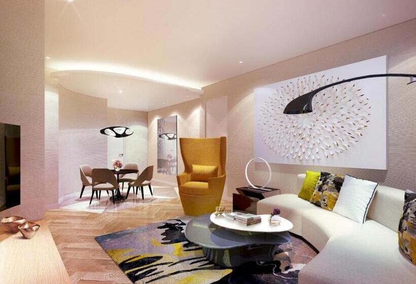 سوییت, Cinnamon Life At City Of Dreams