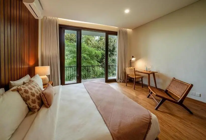 Villa 3 Makuuhuonetta, Pulang Villas Pererenan By Nakula