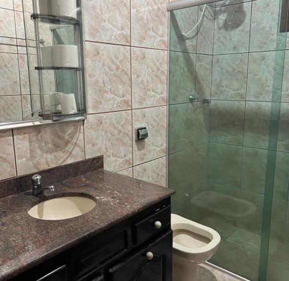 غرفة كومفورت ثلاثية, Casa Da Praça