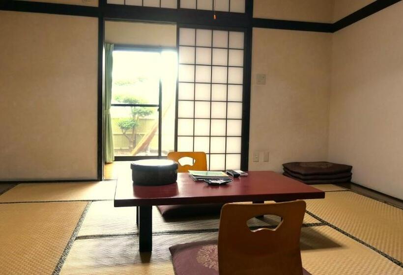 اتاق استاندارد چهار تخته, 白水温泉竹の倉山荘