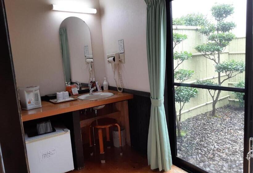 اتاق استاندارد چهار تخته, 白水温泉竹の倉山荘