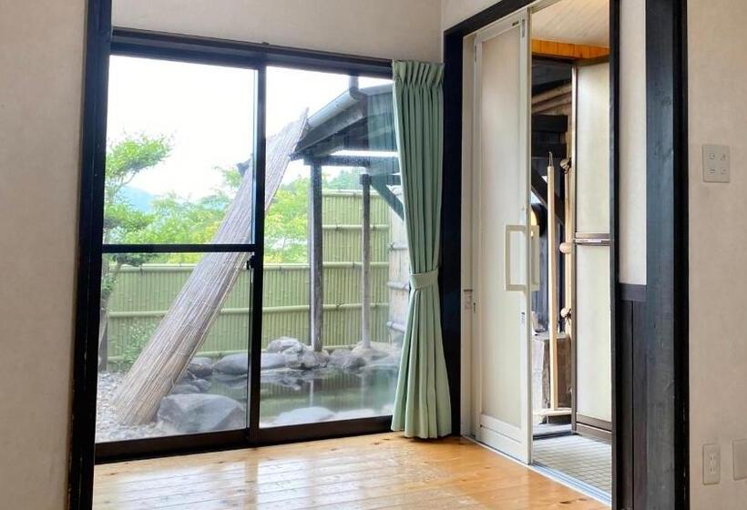 اتاق استاندارد چهار تخته, 白水温泉竹の倉山荘