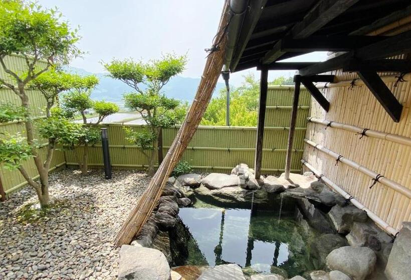 اتاق استاندارد چهار تخته, 白水温泉竹の倉山荘