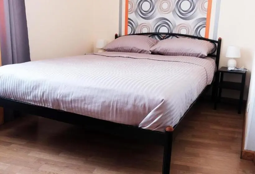 اتاق استاندارد چهار تخته, Uneed Rooms Gk2