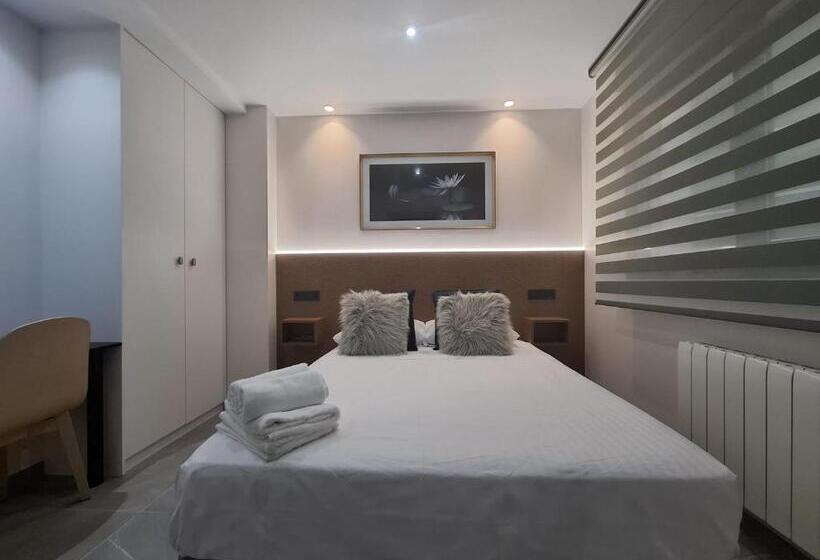 デラックスルーム, Exotique Santander