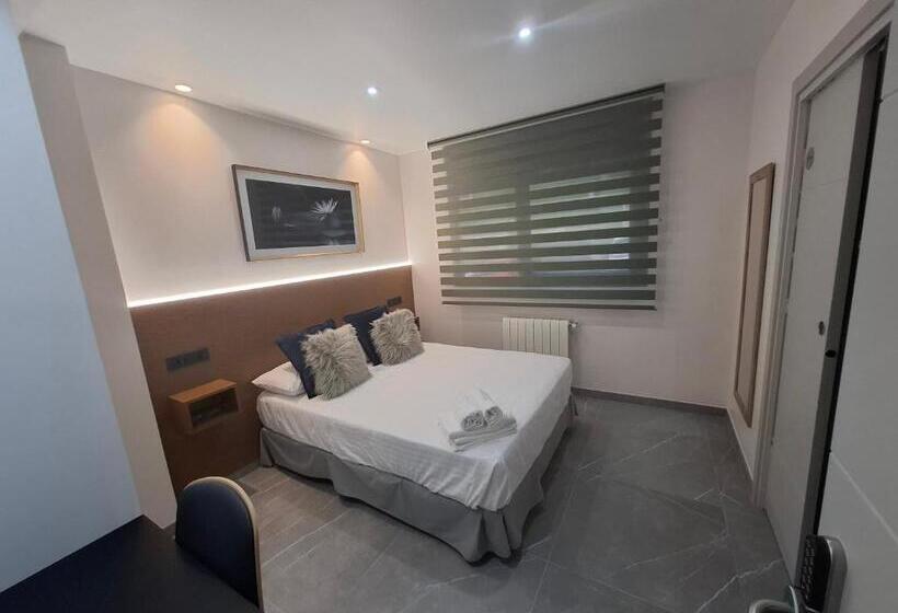 デラックスルーム, Exotique Santander