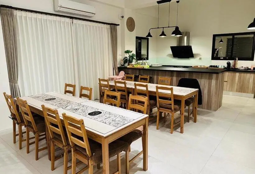 5 Bedroom Apartment, 家太幸福民宿