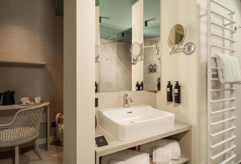 Номер Стандарт Адаптированный для Инвалидов, Wanderlust Hotel   Suite & Spa   Bardolino, Lago Di Garda   Verona