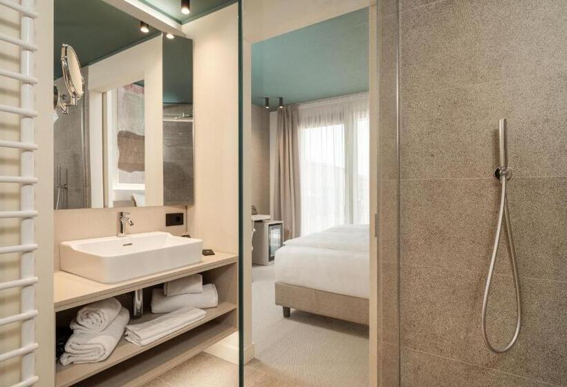 장애인을 위한 스탠다드 룸, Wanderlust Hotel   Suite & Spa   Bardolino, Lago Di Garda   Verona