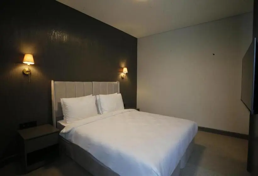 اتاق استاندارد با چشم‌انداز دریاچه, Dellago Luxury Hotel Sapanca