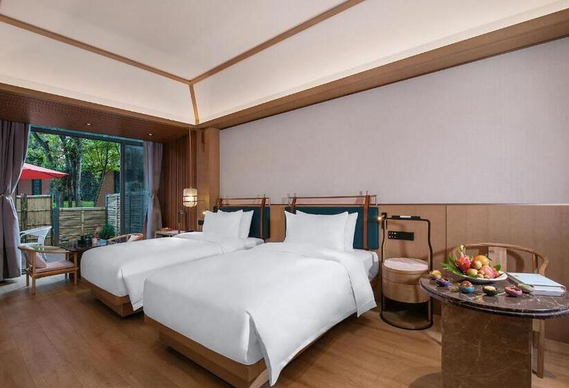 Номер Стандарт Внутренний, Maree