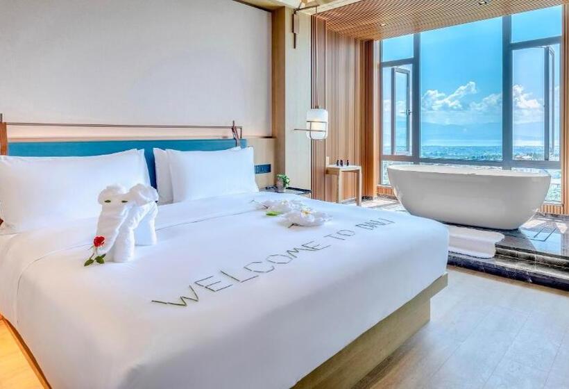 غرفة ديلوكس, Maree