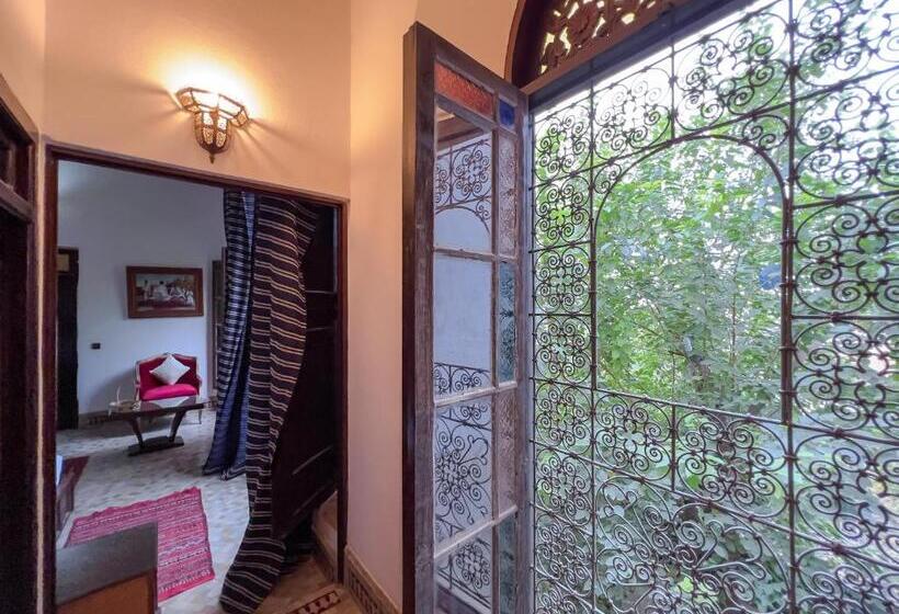 带大床的豪华间, Riad Pacha