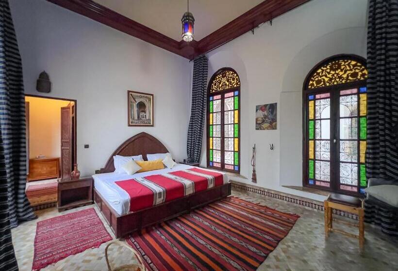 带大床的豪华间, Riad Pacha