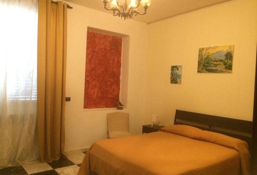 חדר סטנדרט, Marinette