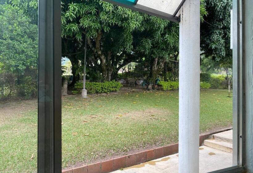 חדר סטנדרט לשלושה, Encantadora Finca Con Viñedos En Rivera Rnt 92367