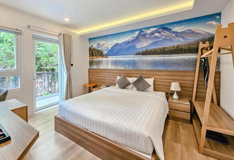 اتاق لوکس با تخت بزرگ, Nature Land