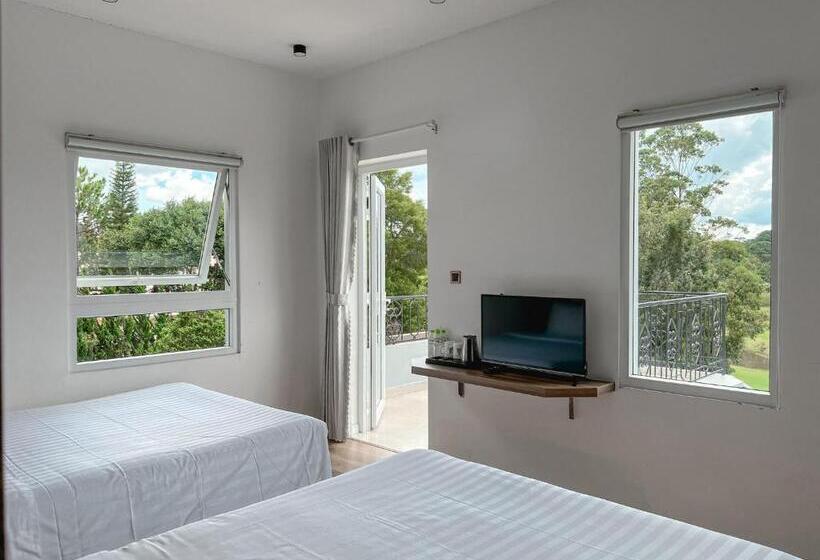 اتاق خانوادگی, Nature Land