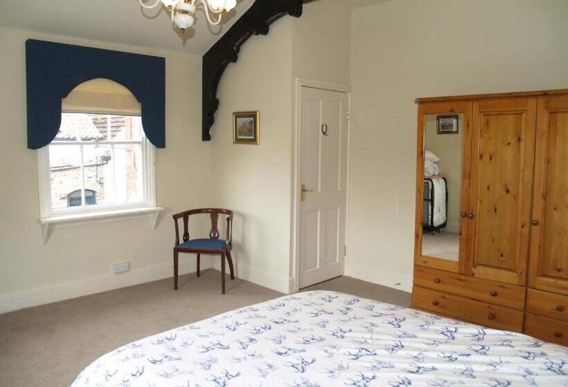 패밀리 룸, Durham House Guest House