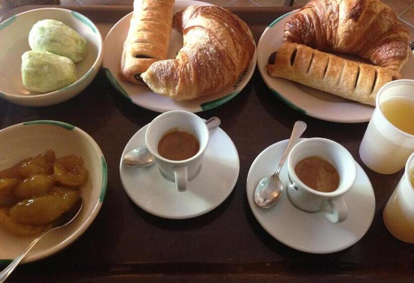 غرفة إقتصادية, Agriturismo La Calabrisella