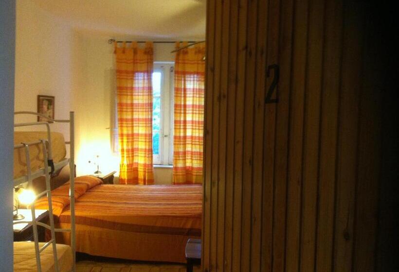 Четырехместный Номер Стандарт, Agriturismo La Calabrisella