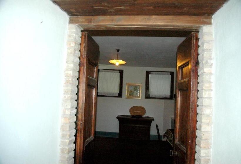 آپارتمان 2 خوابه, Agriturismo La Paladina