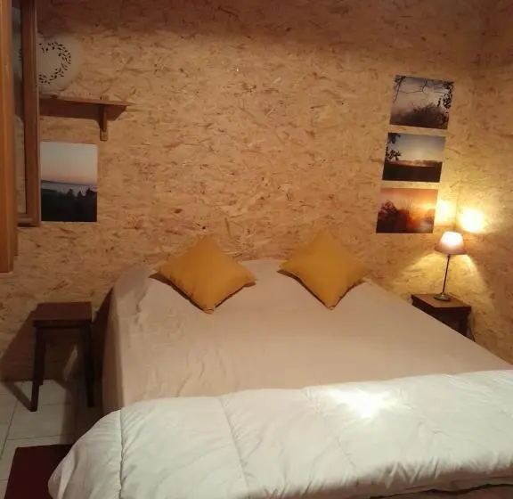 スタンダードルーム, Alpagas Du Quercy