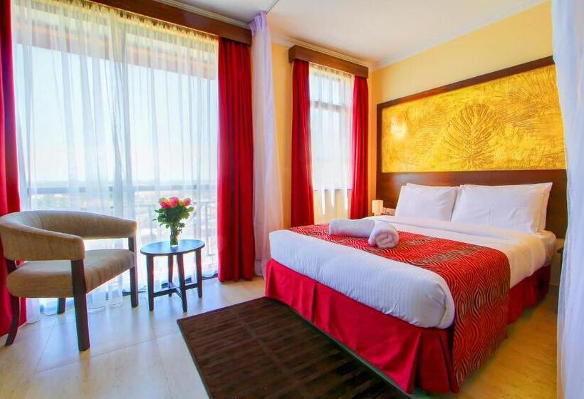 اتاق استاندارد یک نفره, Vittoria Suites