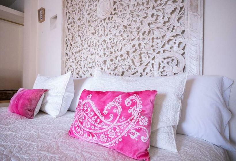 스위트, Boho Suites Denia