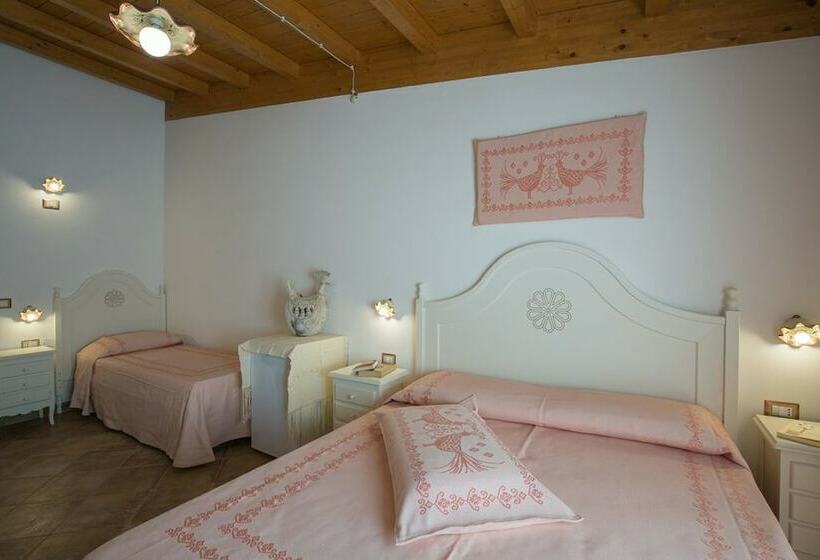 스탠다드 트리플 룸, Barbagia