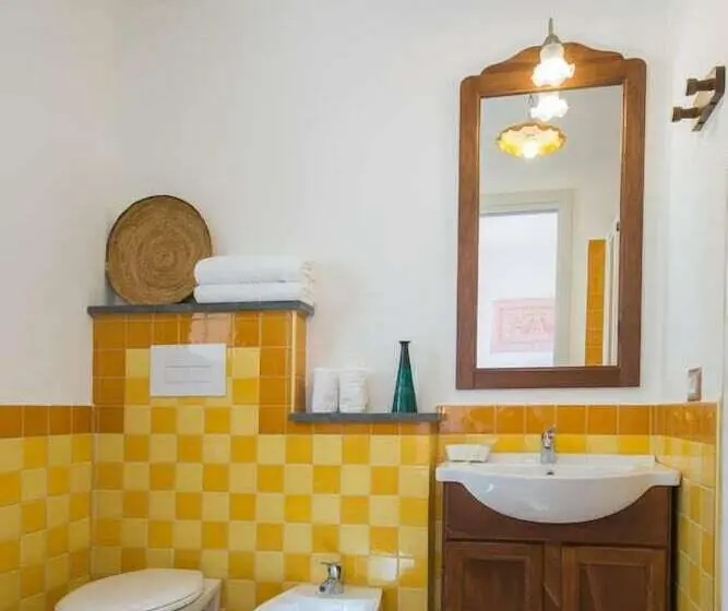 Standard Kolmen Hengen Huone, Barbagia