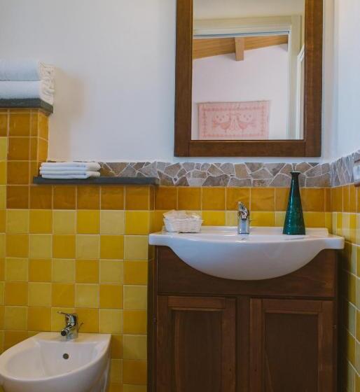 Quarto Estandar Individual, Barbagia