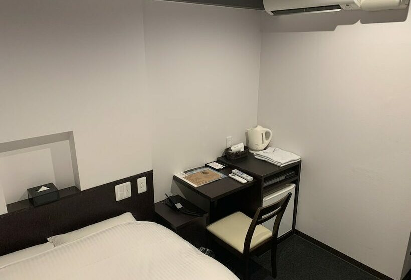 スタンダードルーム, Nagoyaeki Access