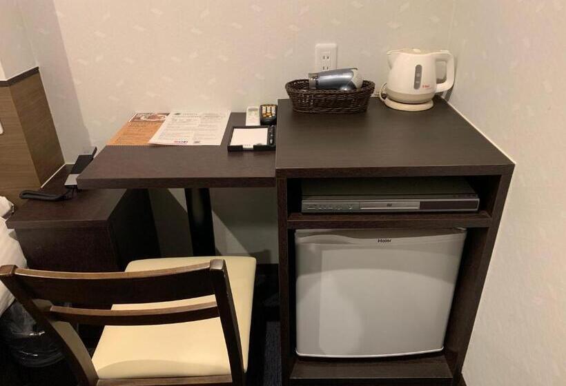 スタンダードルーム, Nagoyaeki Access