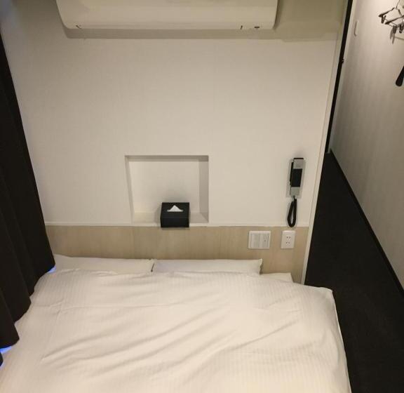 スタンダードルーム, Nagoyaeki Access