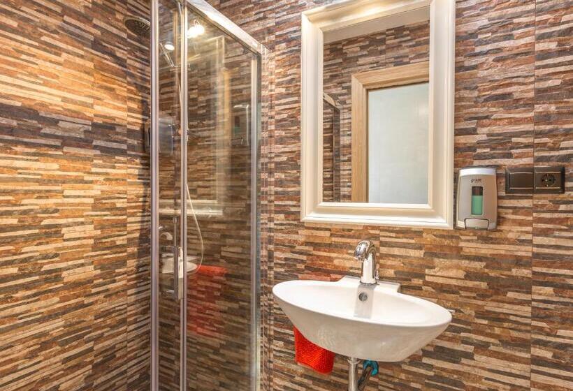 Номер Стандарт с Террасой, Salamandra Plaza