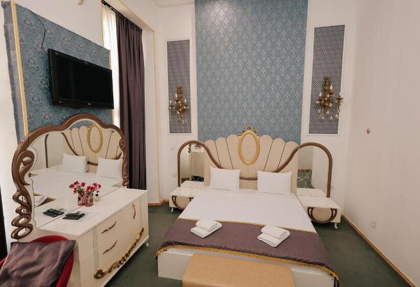 اتاق لوکس, Gold Boutique