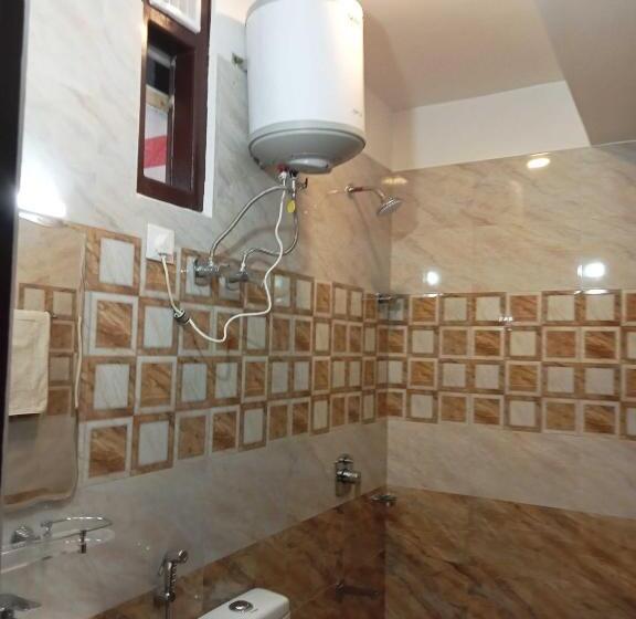 트리플 클래식 룸, O Srishti Nikunj