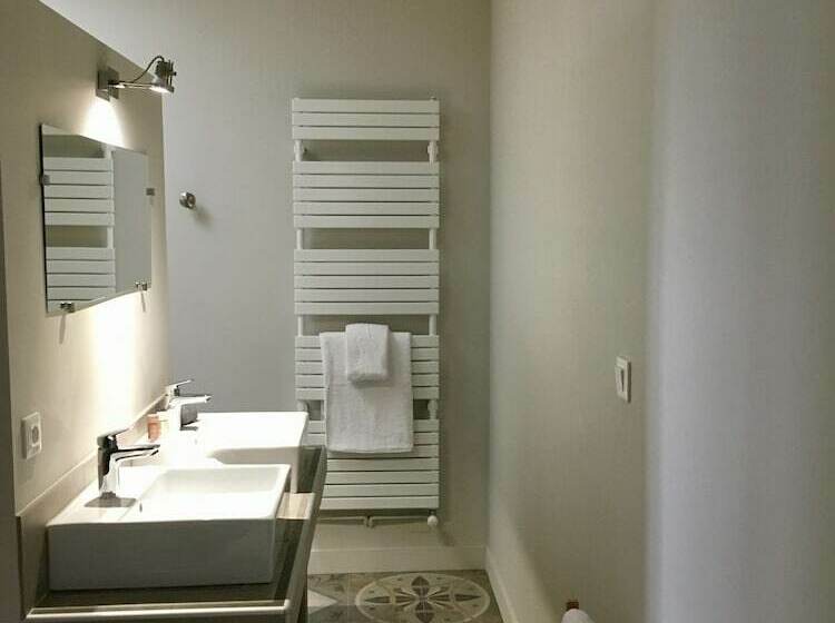 اتاق سوپریور, Clos 1906