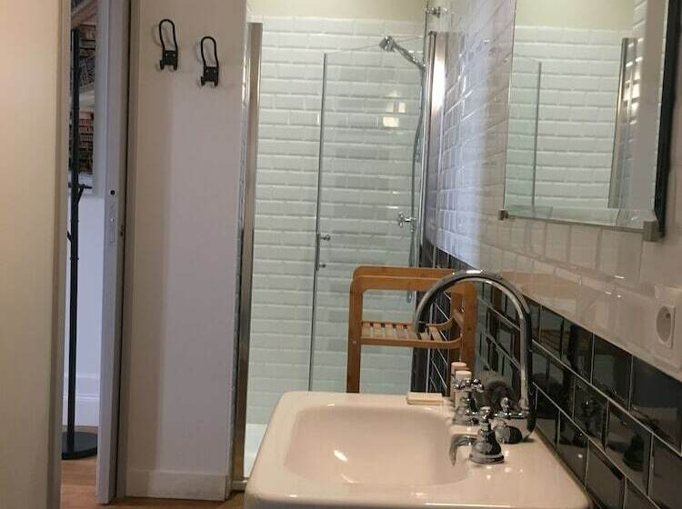 اتاق استاندارد, Clos 1906