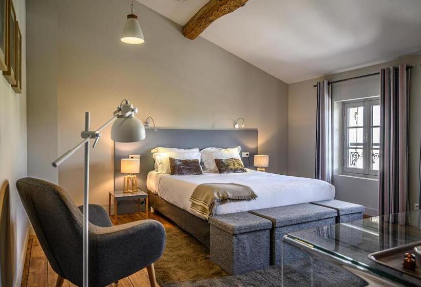 اتاق سوپریور, Clos 1906