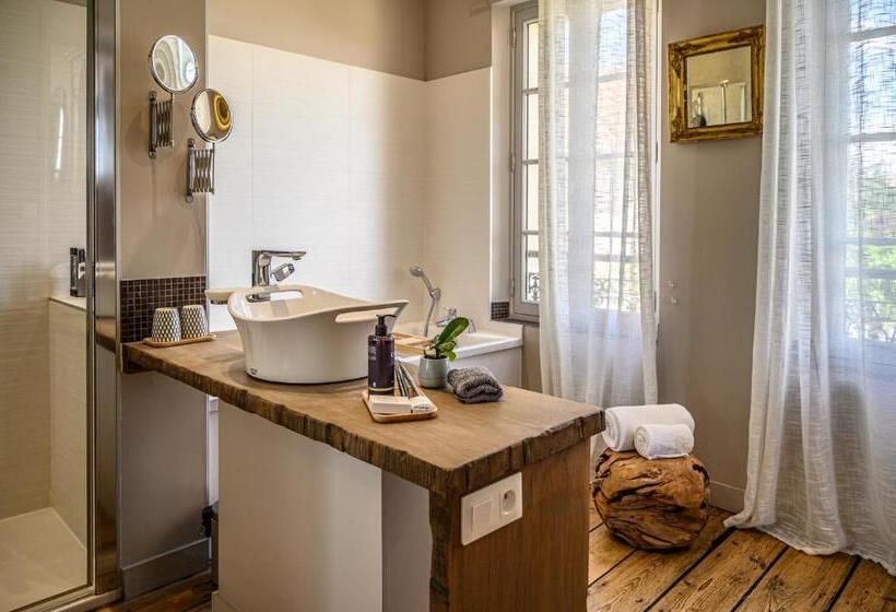 سوییت جونیور, Clos 1906