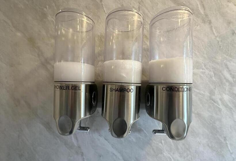 חדר דלוקס, Heathwood