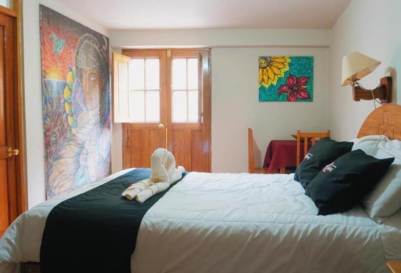 Aile Odası, Nafis Casona Apu Linli Pisac