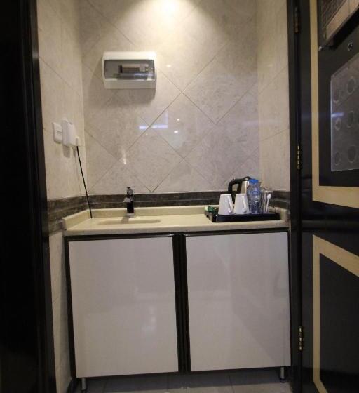 スタンダードトリプルルーム, Al Adl Jewel