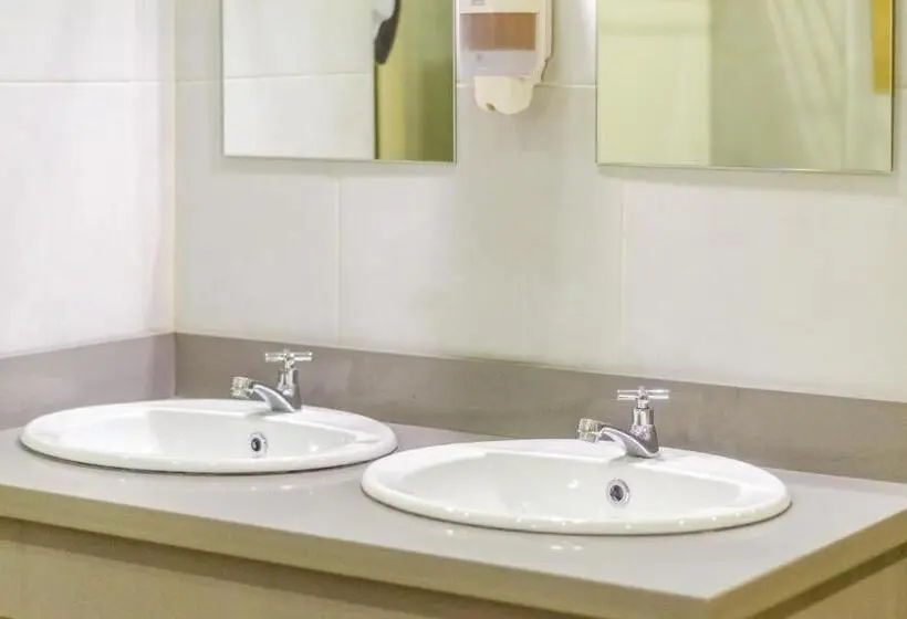 اتاق استاندارد با سرویس بهداشتی مشترک, Bed & Bike Curacao