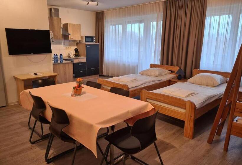 חדר משפחתי, Gästehaus Haßloch/pfalz