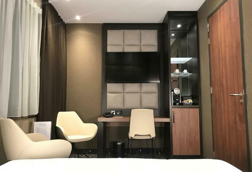 غرفة قياسية, Levell