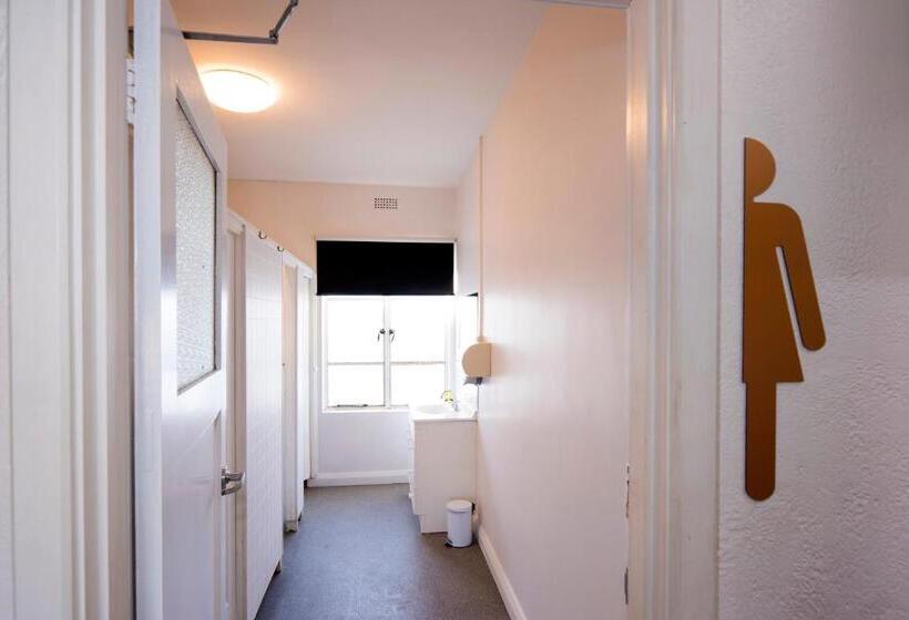 Номер Стандарт Совместная Ванная, Mowbray